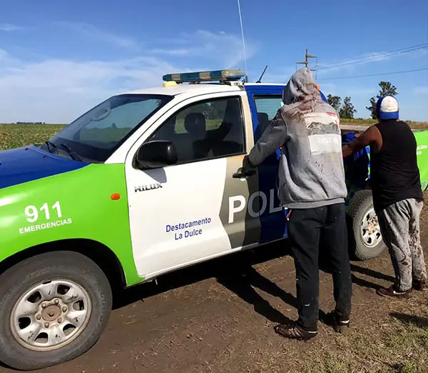 Aprehendieron a dos hombres que cazaban carpinchos sin autorización