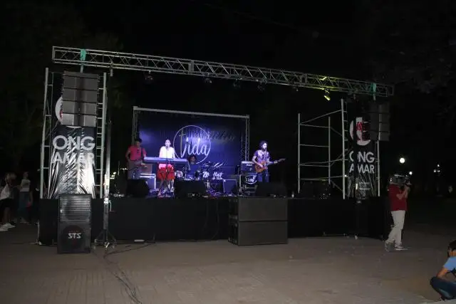Se realizó un evento solidario en Plaza Constitución
