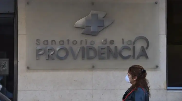 Coronavirus: al menos 34 trabajadores de una clínica porteña se contagiaron