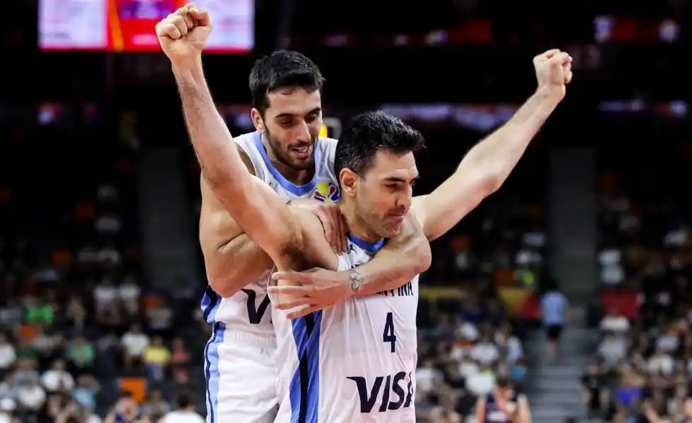 Argentina enfrenta a Francia por otro paso más hacia su sueño