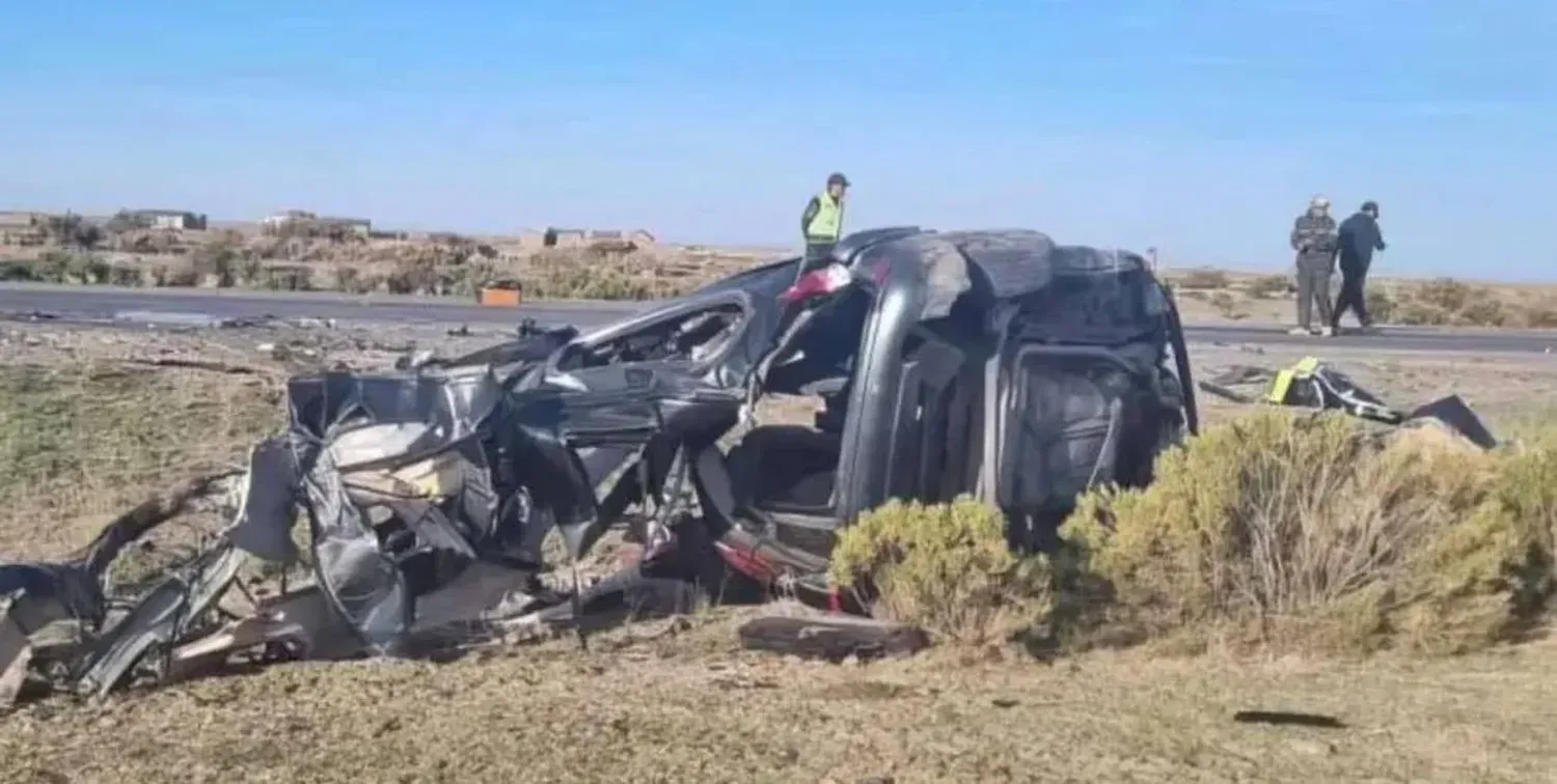 Un niño de 4 años que iba en el auto logró sobrevivir al choque.