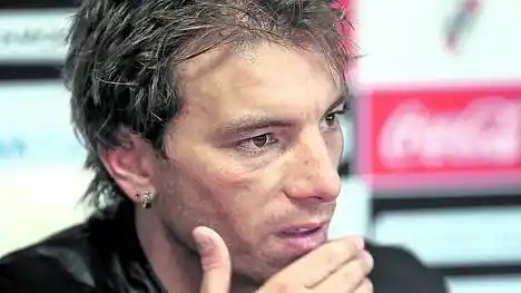 Le roban a Bottinelli, lo secuestran y después lo liberan