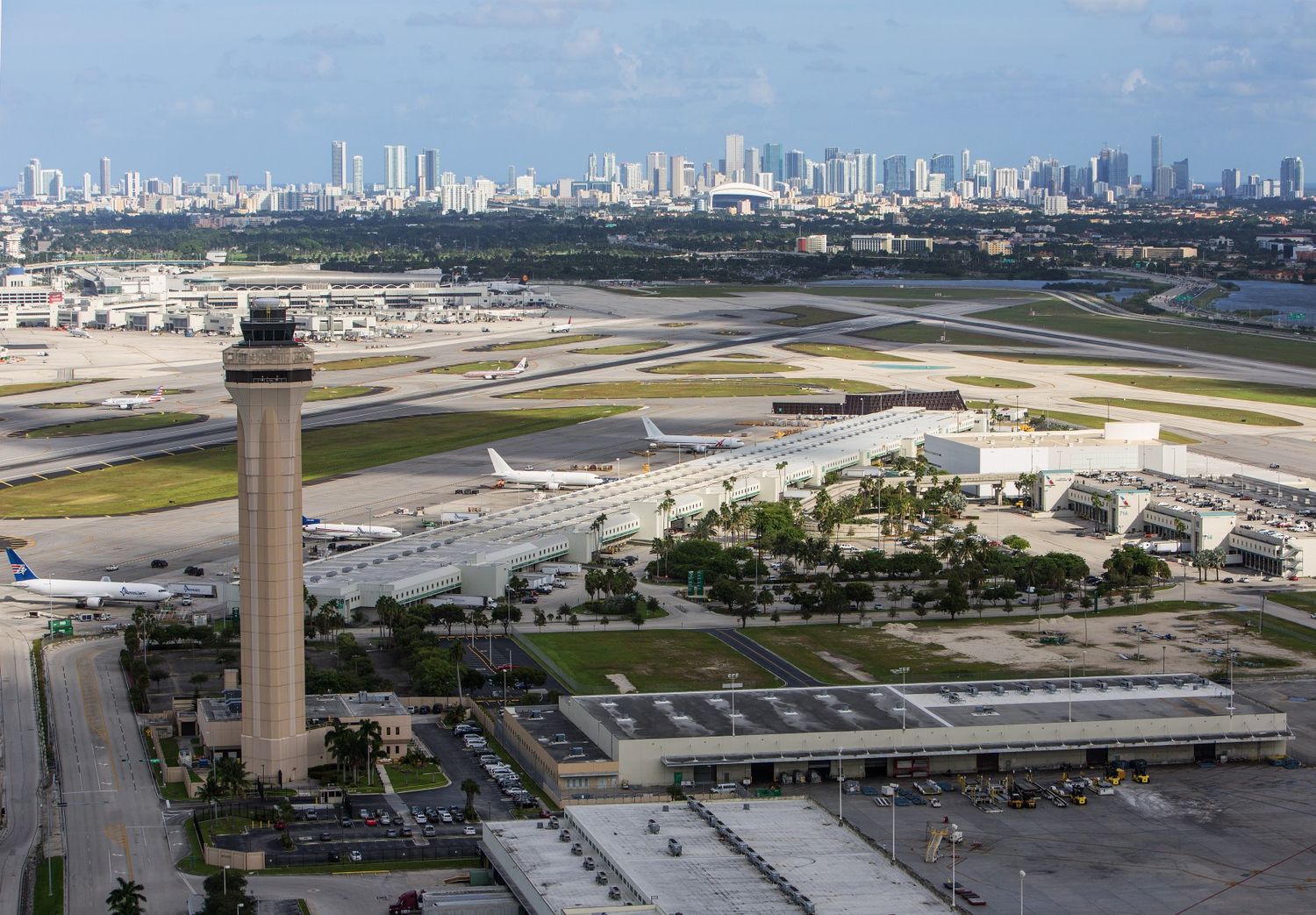 El Aeropuerto Internacional de Miami a punto de romper su récord en movimiento de carga