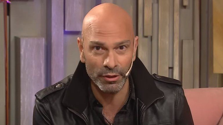 Fredy Villarreal complicado por un cuadro de coronavirus