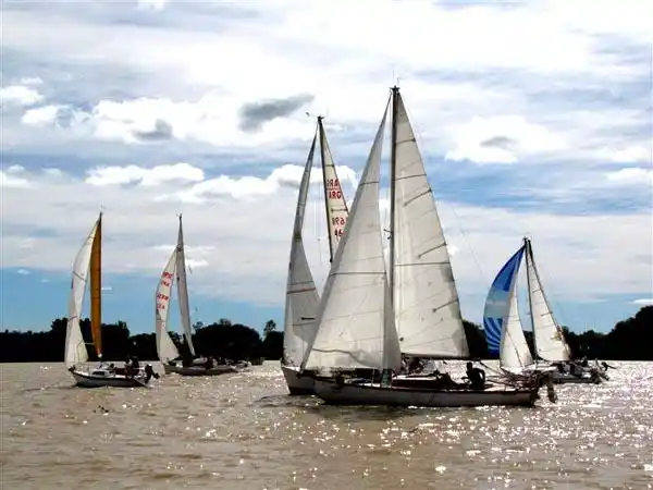 Se acerca la 19° regata Zárate-San Isidro
