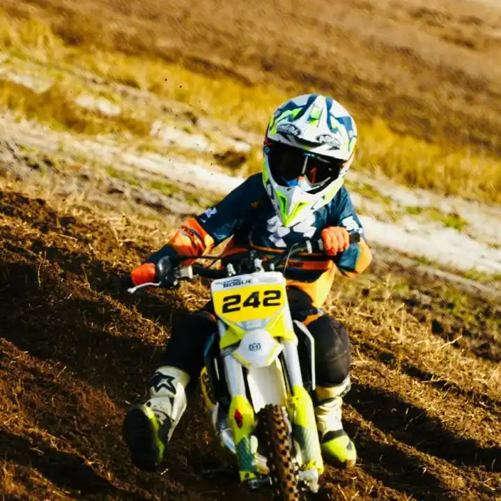 Valentino Bogue brilló en Trenque Lauquen y sueña con el título del MX 5&33