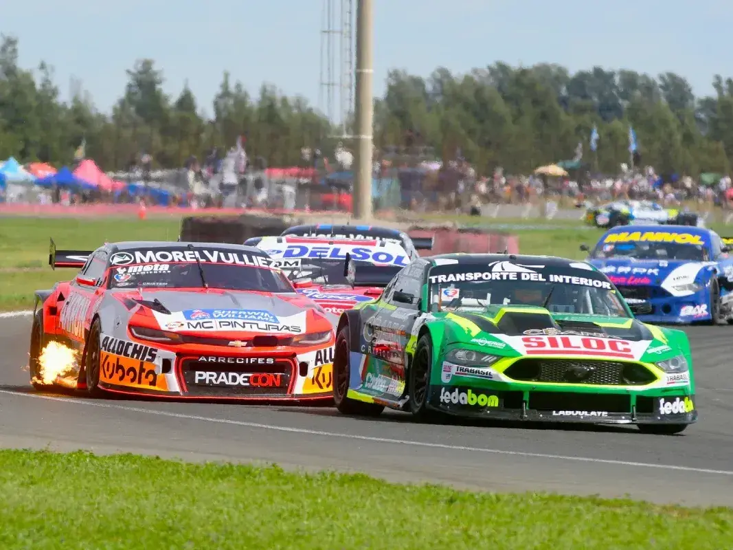 El TC corre la tercera fecha de la Copa de Oro en el autódormo de Rosario. Foto:Solo TC