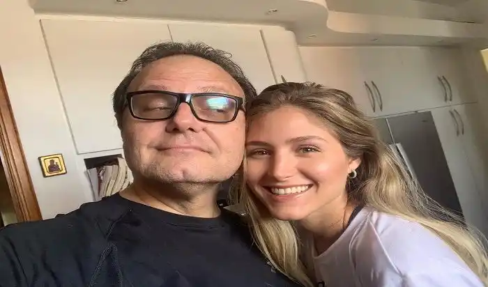 ¡EDUARDO RODRÍGUEZ PAPÁ DE MISS DISTRITO CAPITAL A HORAS DEL MISS VENEZUELA! «Soy llorón, soy sensible»