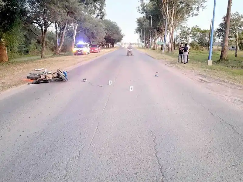 Un motociclista perdió la vida en un choque 
con una camioneta sobre la ruta provincial 3