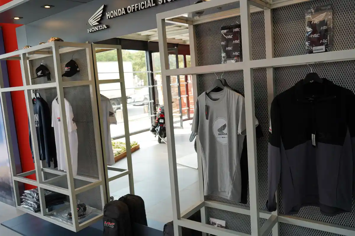 indumentaria honda