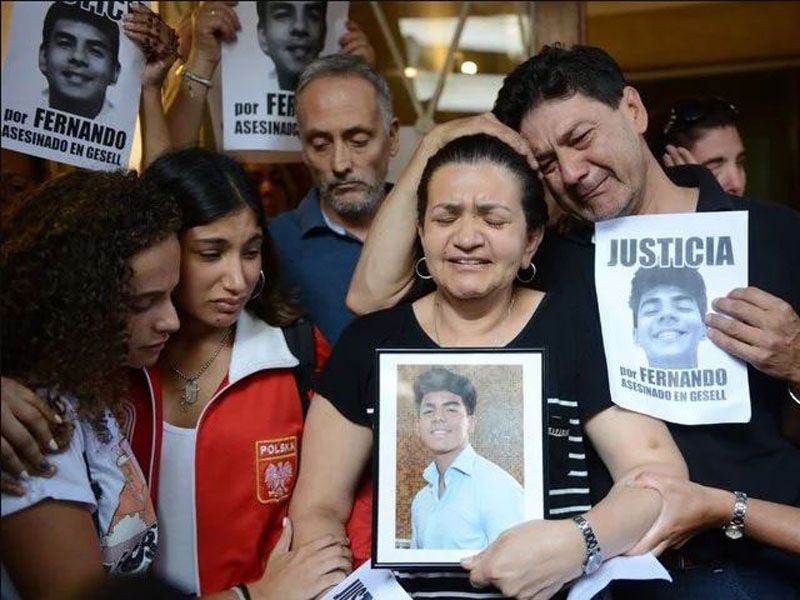 El Papa Francisco se comunicó con los padres de Fernando Báez Sosa, el joven asesinado por los rugbiers