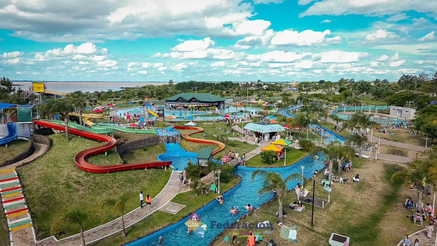 Federación inauguró oficialmente la temporada estival 2025/2026 en Playa Grande