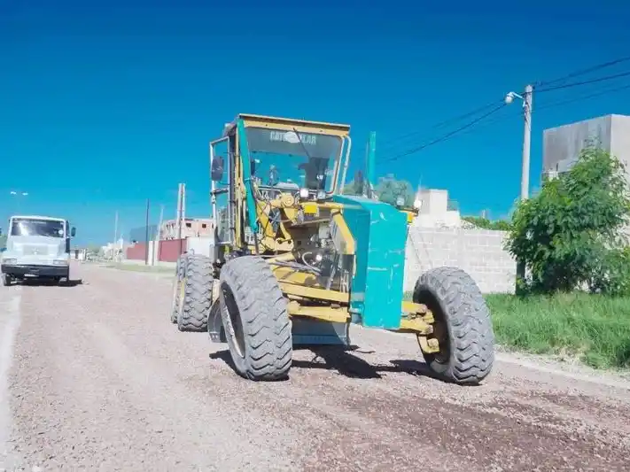 La Municipalidad continúa enripiando 
arterias en distintos sectores de la ciudad