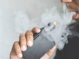 OMS ALERTA por aumento de la adicción de niños y adolescentes al cigarrillo electrónico