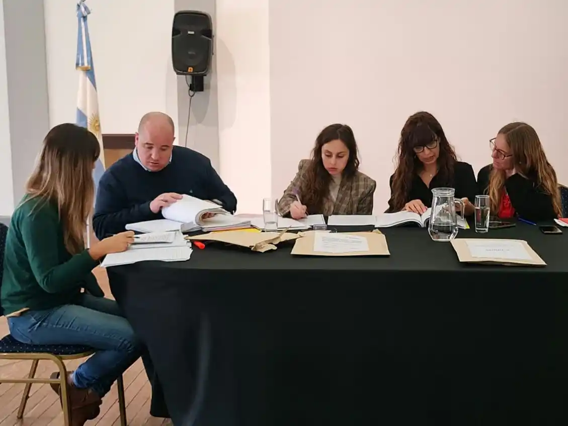 Evaluación. La que hicieron los funcionarios municipales, sobre los documentación presentada