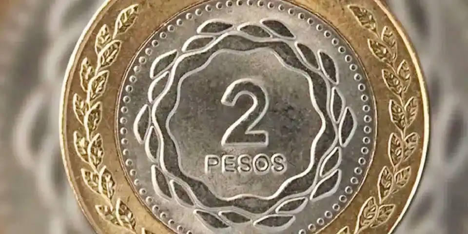 La curiosa moneda de $2 con errores que podés vender por una fortuna