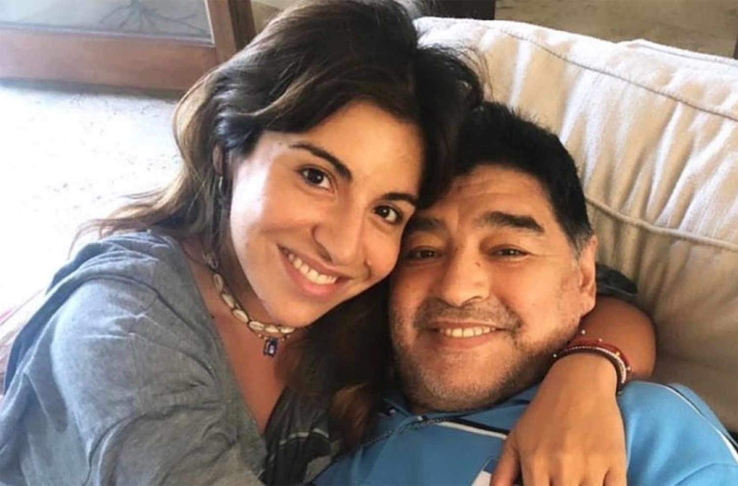 El tierno posteo de Gianinna Maradona tras el fallecimiento de su padre