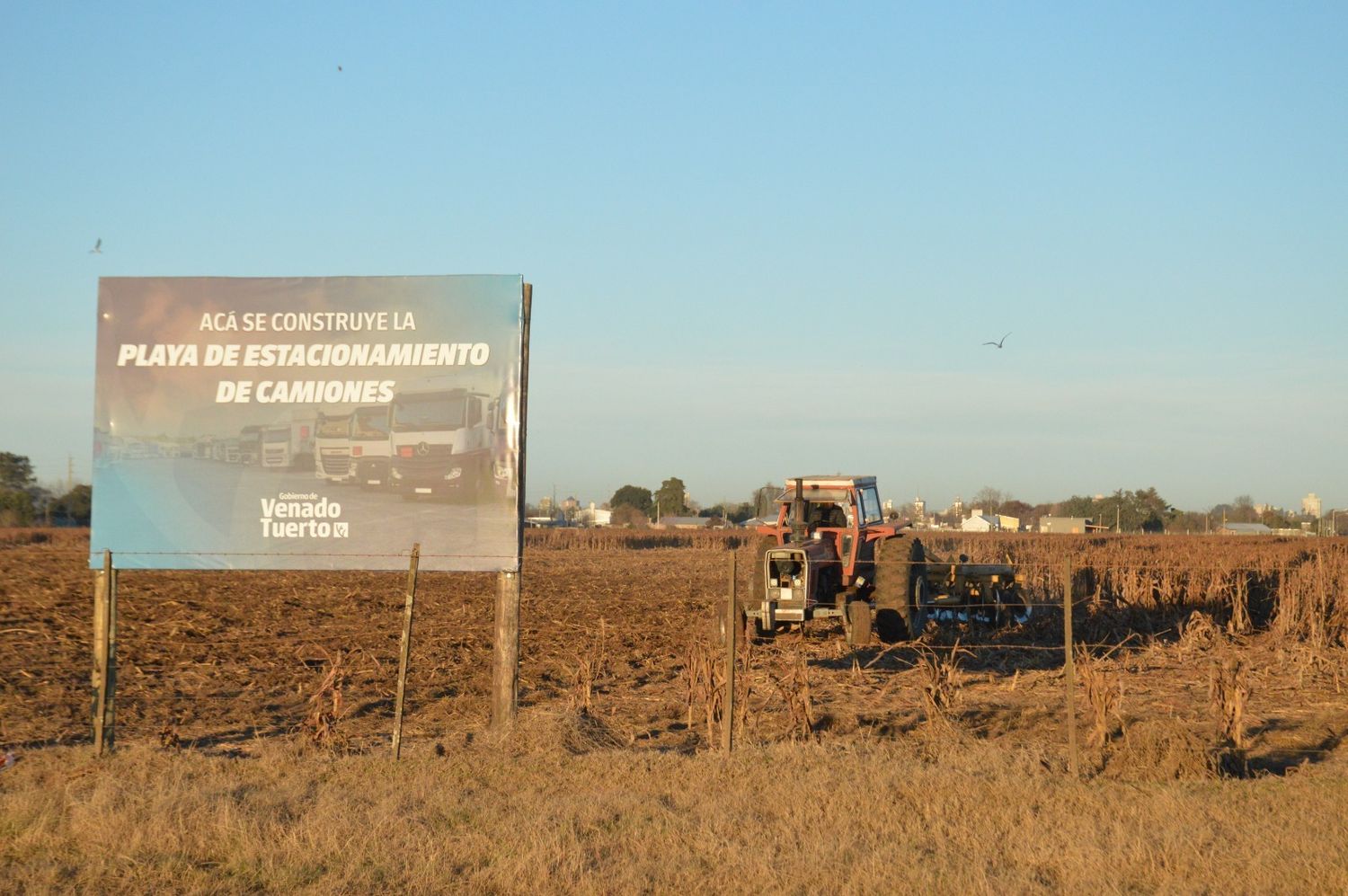 Los trabajos comenzaron, para dar paso a lo que será la playa de camiones de Venado Tuerto.