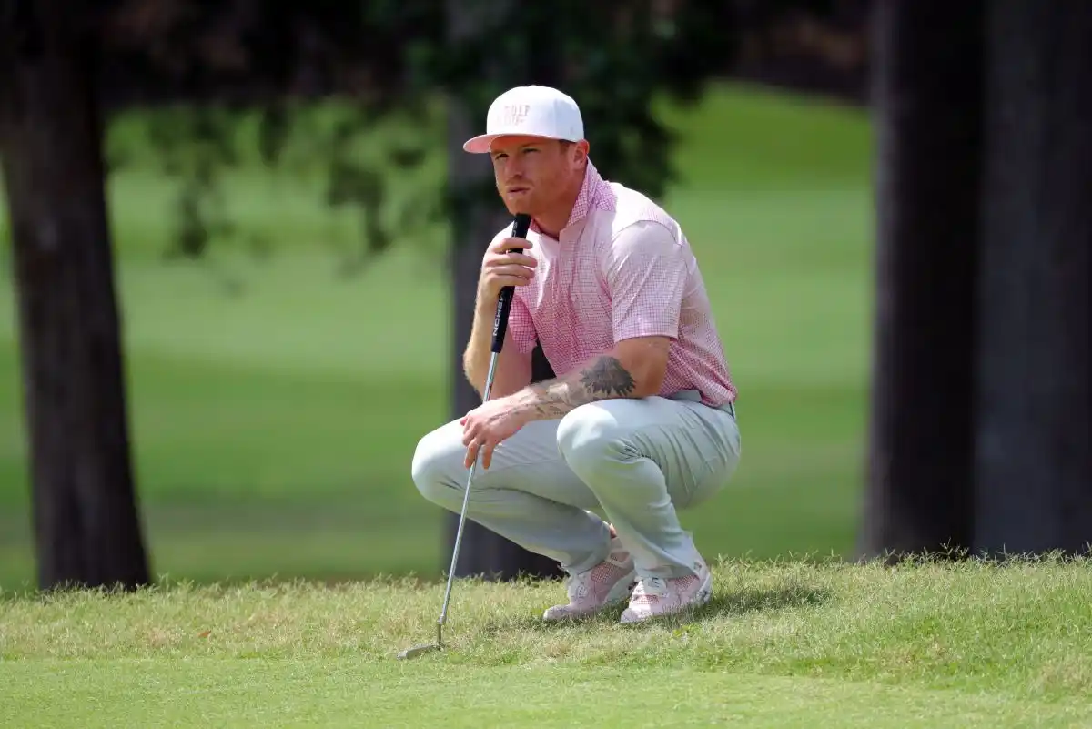 ¿Boxeador o golfista? La increíble precisión de "Canelo"