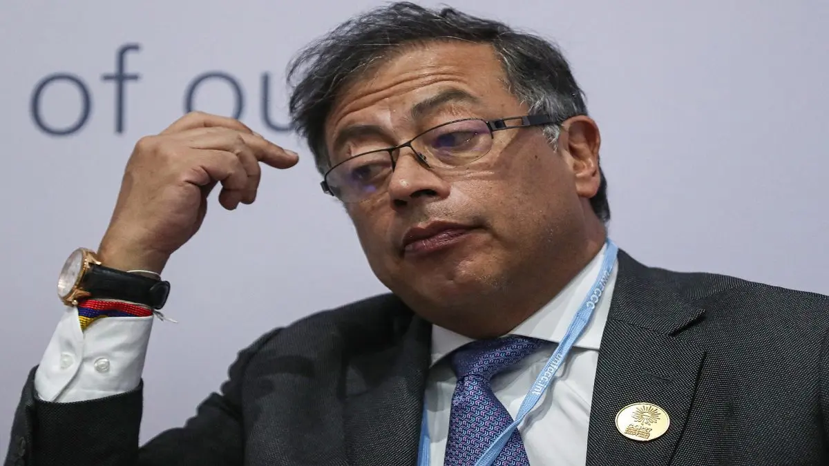 ¡ASÍ O MÁS GUABINOSO! De esta forma  Gustavo Petro elude pronunciarse sobre lo que pasa en Venezuela (+Videos)