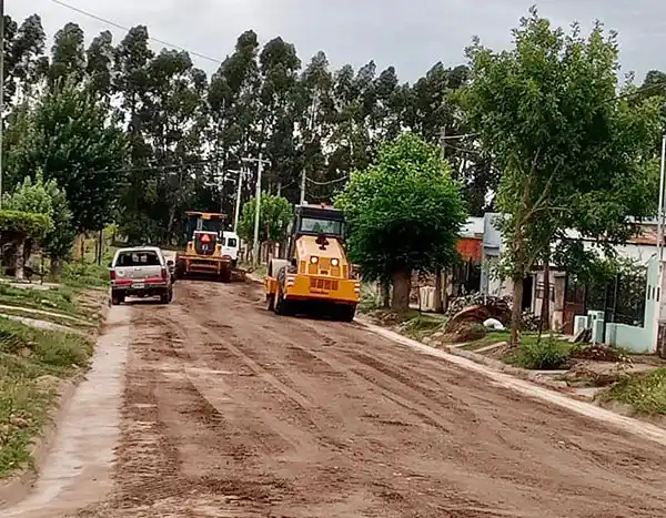 Realizan engranzado en calles Ayrolo, Piñero y Cayetano