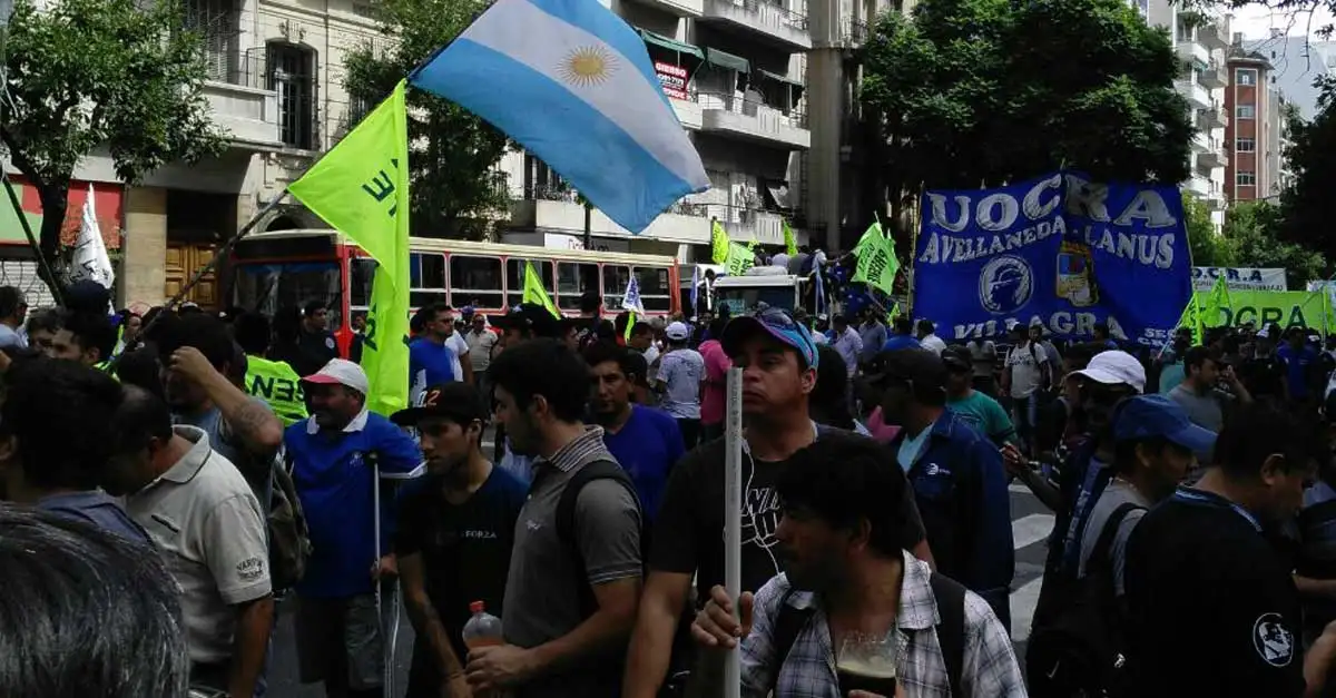 La CGT convocó a un paro general para marzo o abril