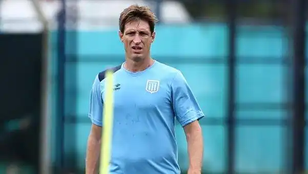 Pese a los trascendidos, Sava seguirá siendo el técnico de Racing