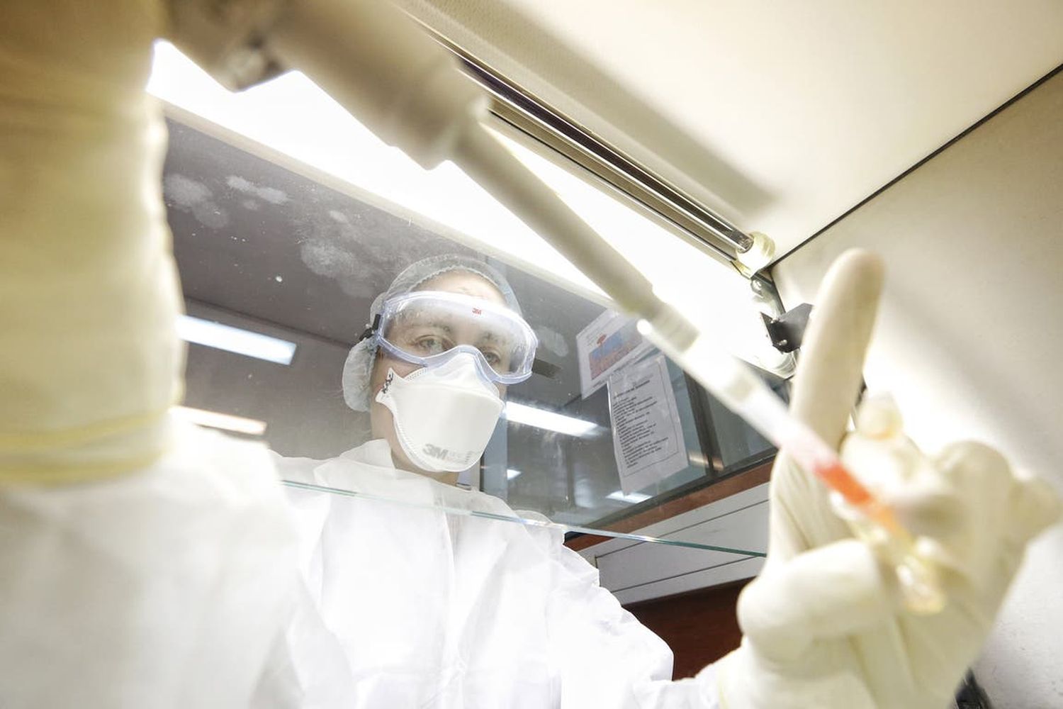Diagnostican 31 casos nuevos de coronavirus en el país y la cuenta aumentó hasta 128