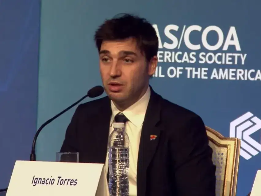 "Hoy podemos decir que el primer RIGI convencional, de más de mil millones de dólares en la provincia de Chubut, se va a dar justamente gracias a que el Gobierno nacional entendió que también hay oportunidades de inversiones en cuencas convencionales como la de Chubut”