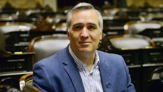 El secretario de Culto de Milei apuntó contra el aborto y el divorcio