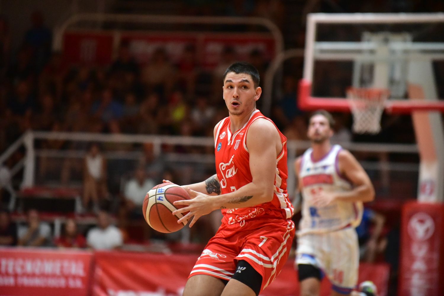 El “Pájaro” es otro de los emblemas que continuará vistiendo la camiseta del "Rojo" en la próxima temporada.