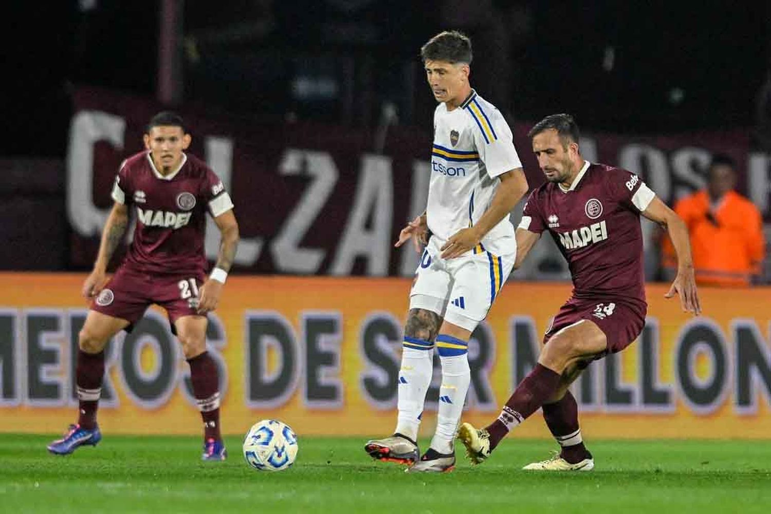 Boca no levanta cabeza: Cayó ante Lanús y Gago sigue sin ganar desde que asumió