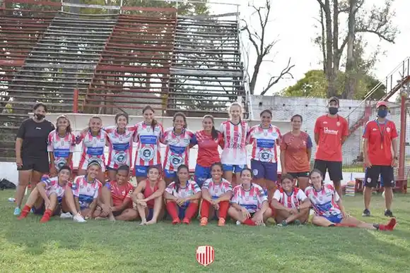 �SLas Lobas⬝ vencieron a Santa María en un nuevo duelo amistoso