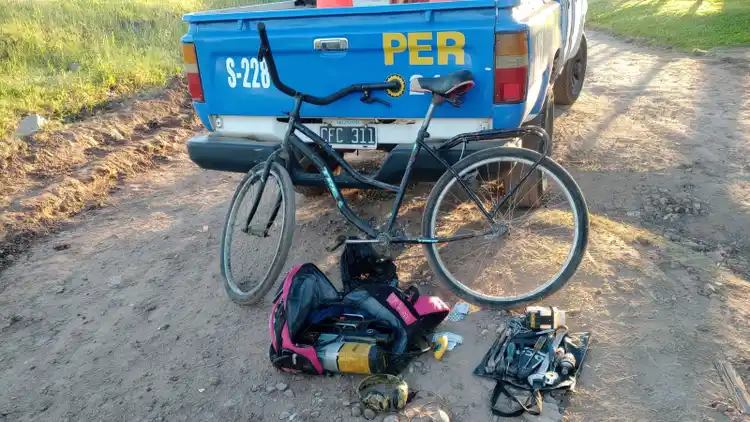 Ya hubo dos robos en las primeras horas de este miércoles: ambos delincuentes fueron detenidos