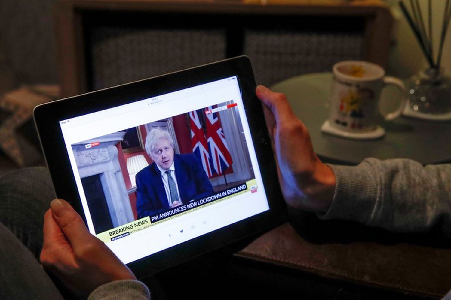 Inglaterra entrará en una cuarentena estricta hasta mediados de febrero