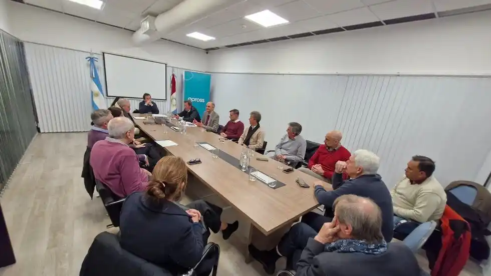 En la sede de Apross, se reunieron las aseguradoras de salud y obras sociales, los financiadores del sistema. (Gentileza Apross)