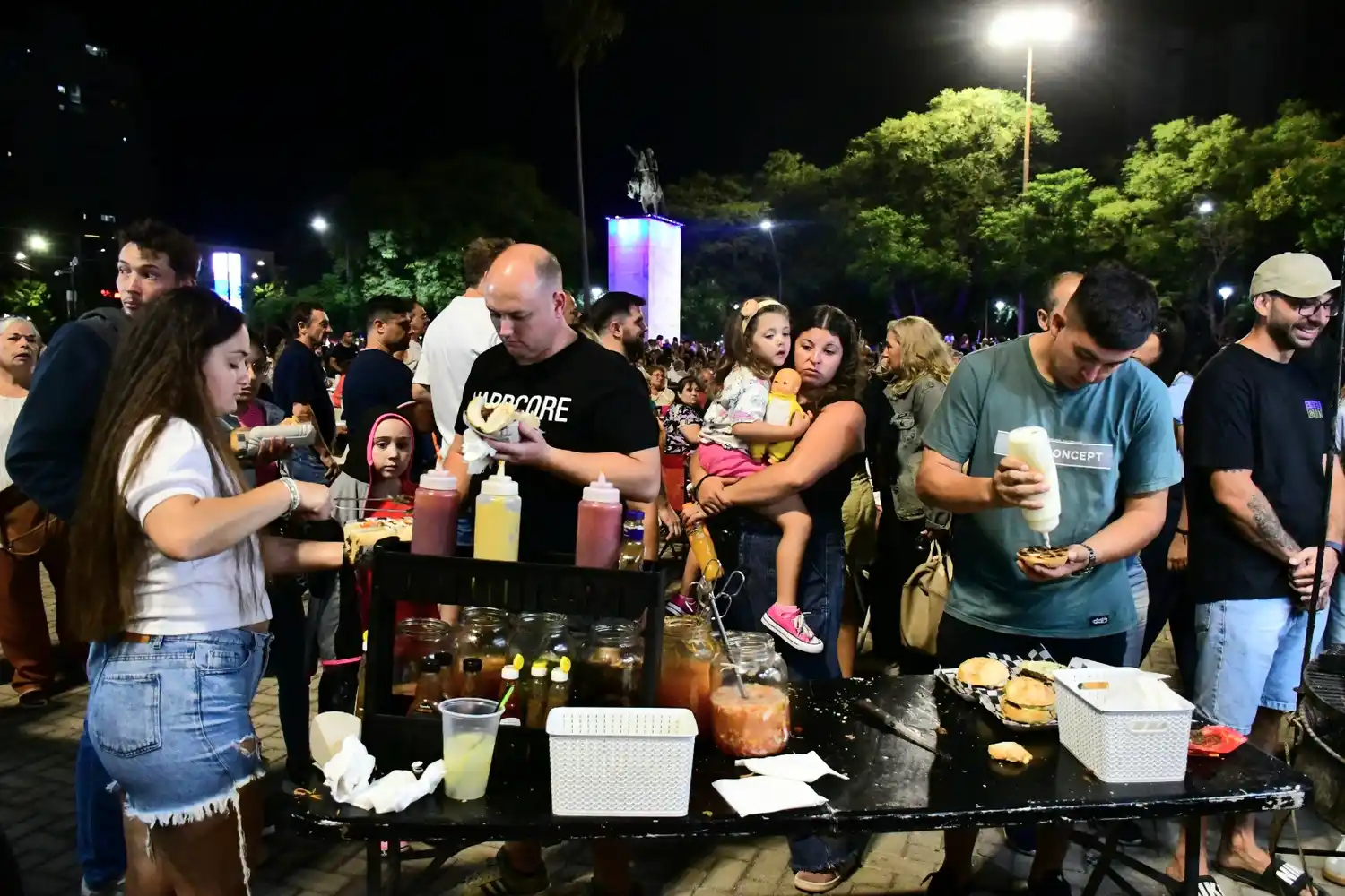 La propuesta gastronómica, uno de los atractivos de la Peatonal.