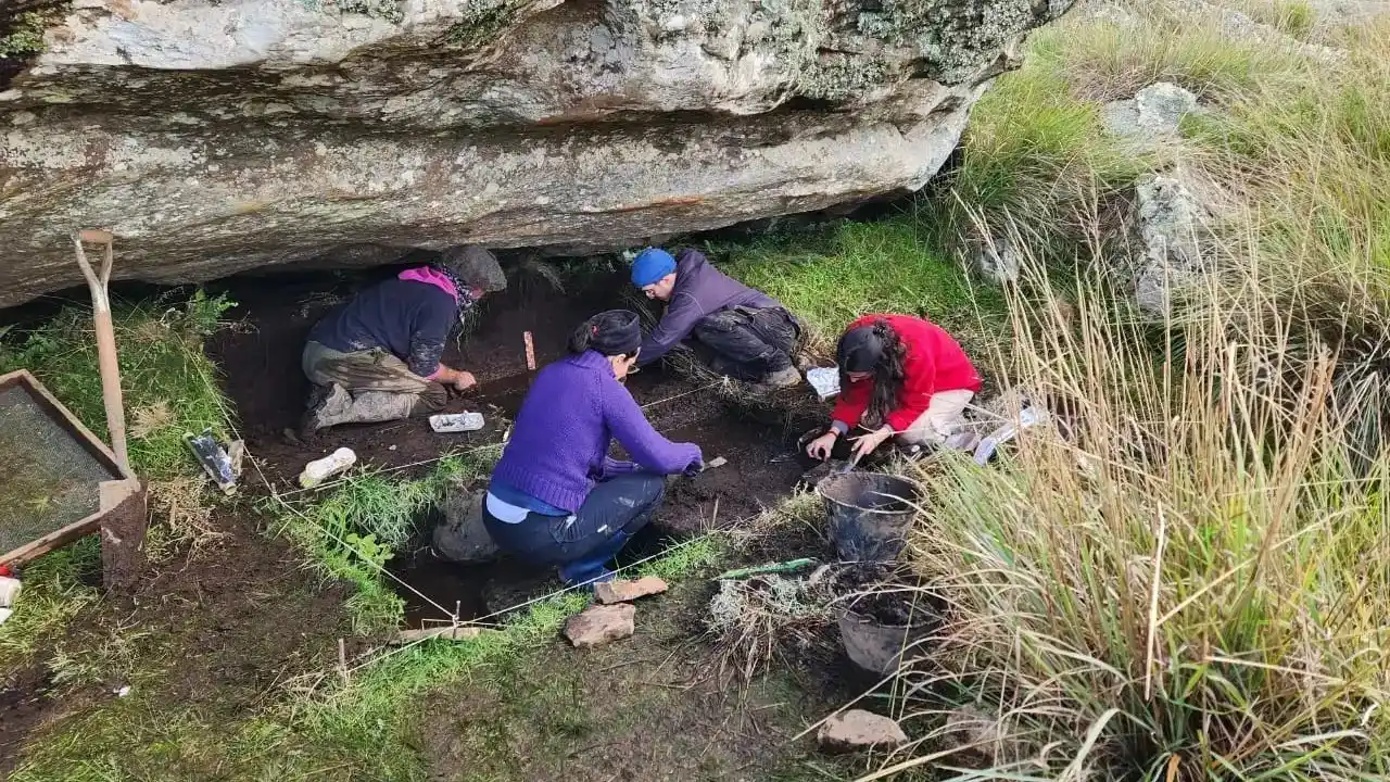 Sitio arqueológico. Experiencia realizada por investigadores locales