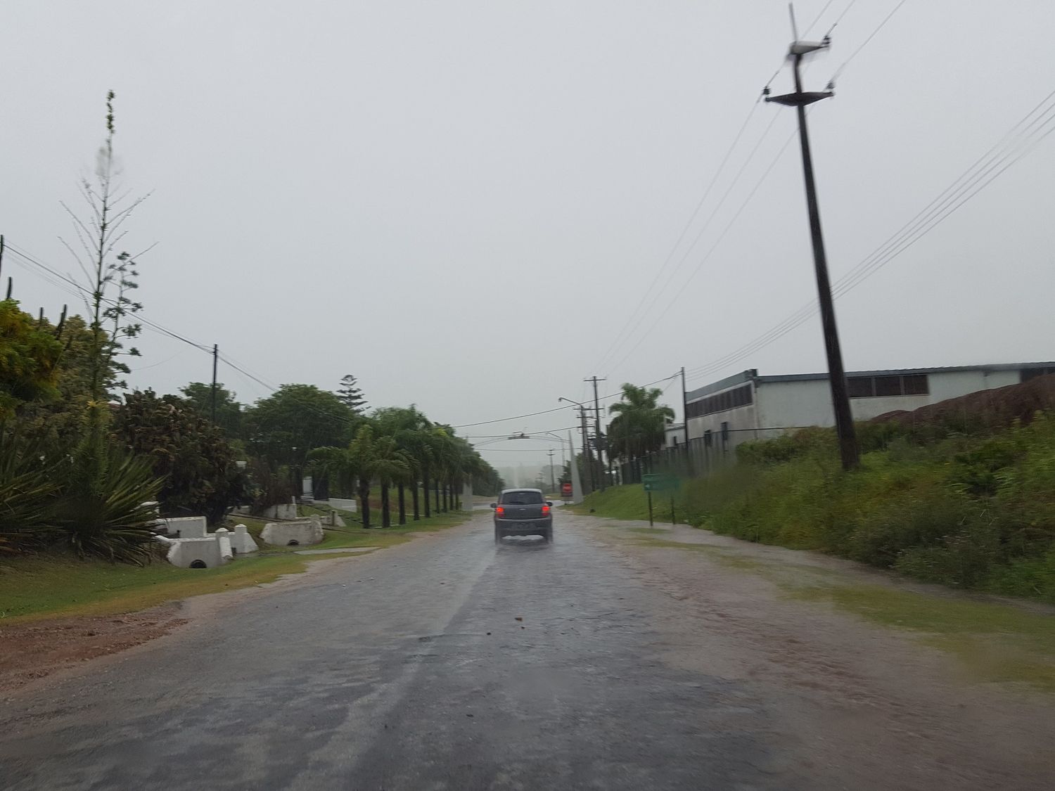 El lunes arrancó con precipitaciones