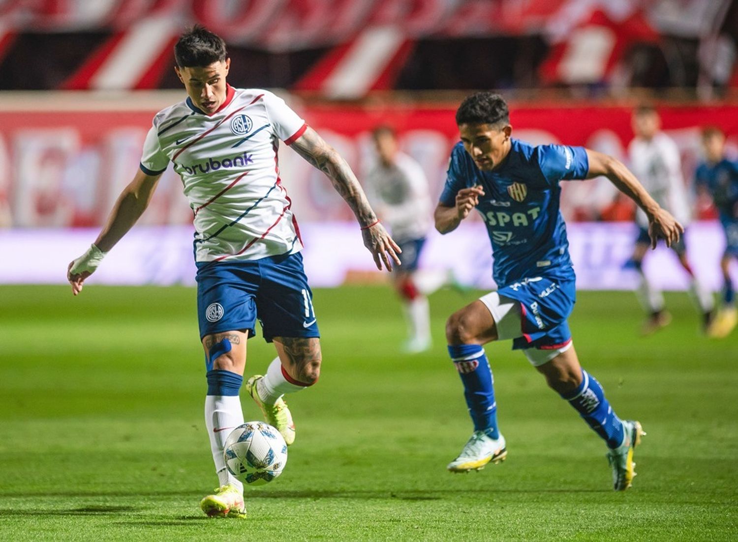 San Lorenzo terminó diezmado y rescató un empate ante Unión