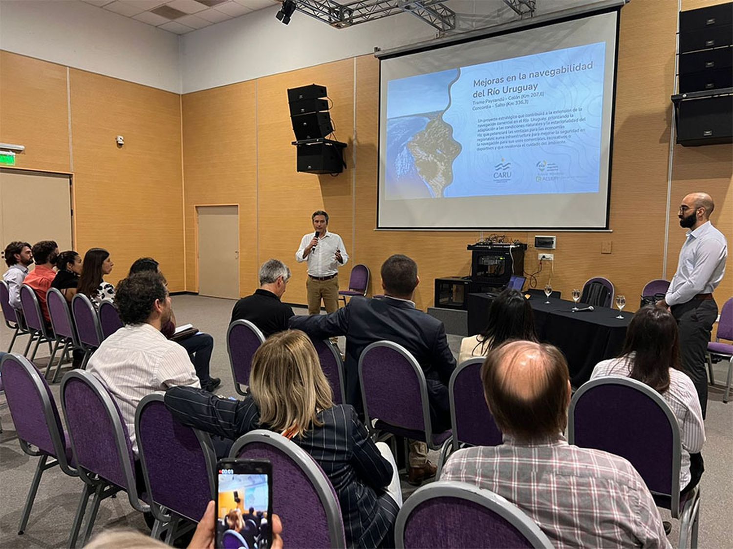 La CARU realizó dos talleres de participación temprana en Salto y Concordia vinculado al proyecto de mejora de la navegabilidad del río Uruguay.