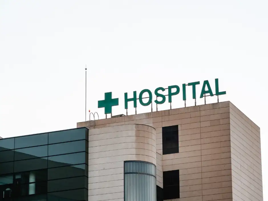 Cambios para los extranjeros en los hospitales nacionales.