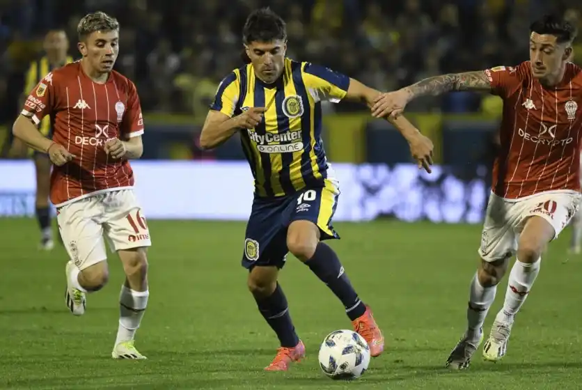Tras ganar el clásico, Central volvió a sumar de 3: fue 1-0 frente a Huracán