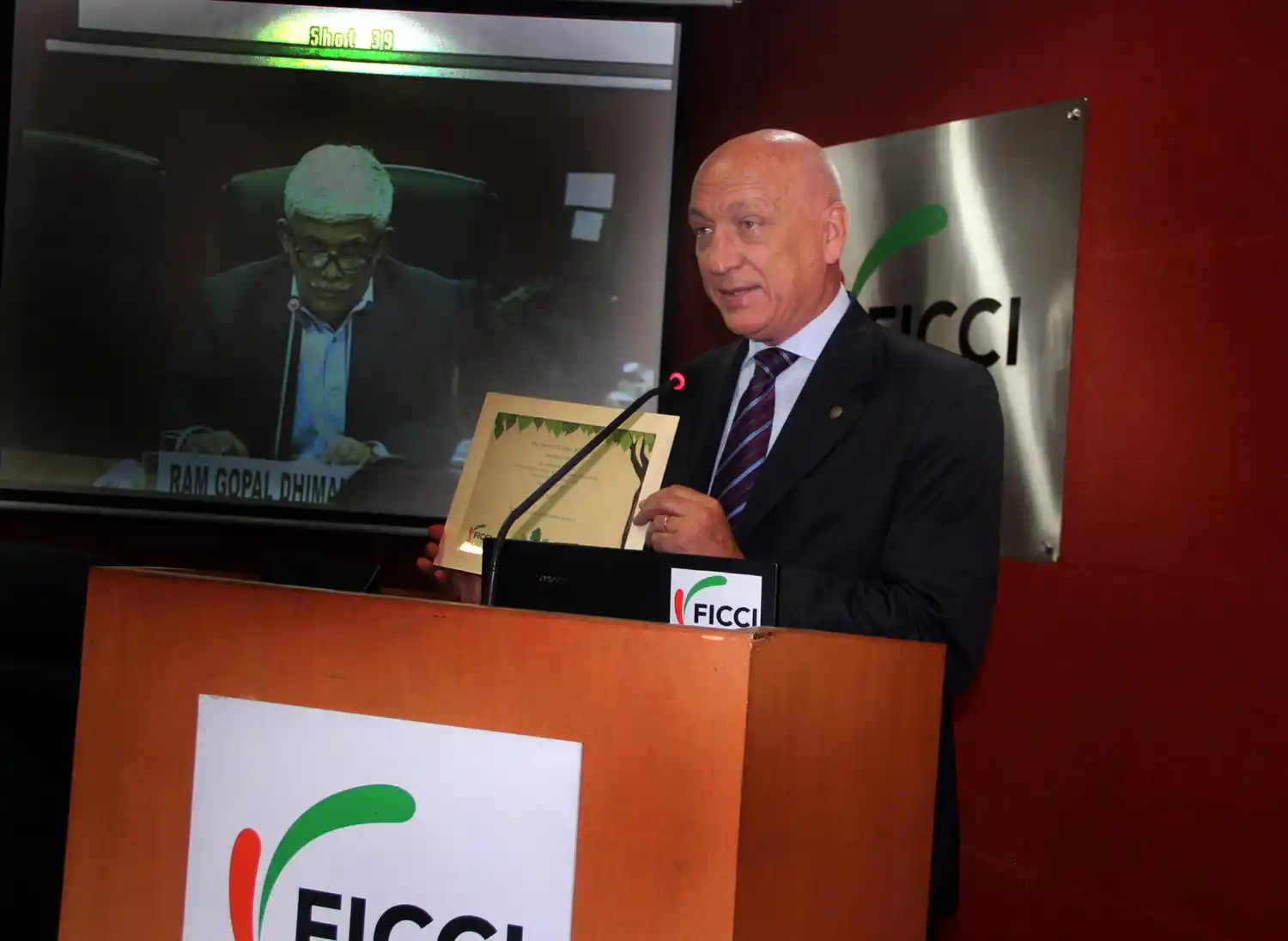 Exitosa gira provincial por la India