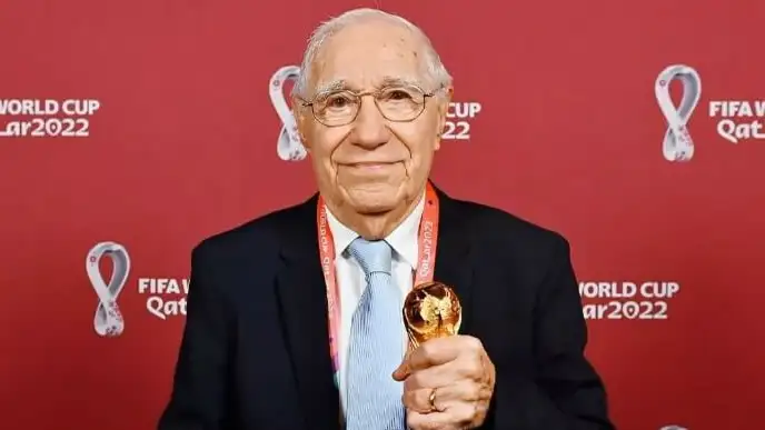 Enrique Macaya Márquez.