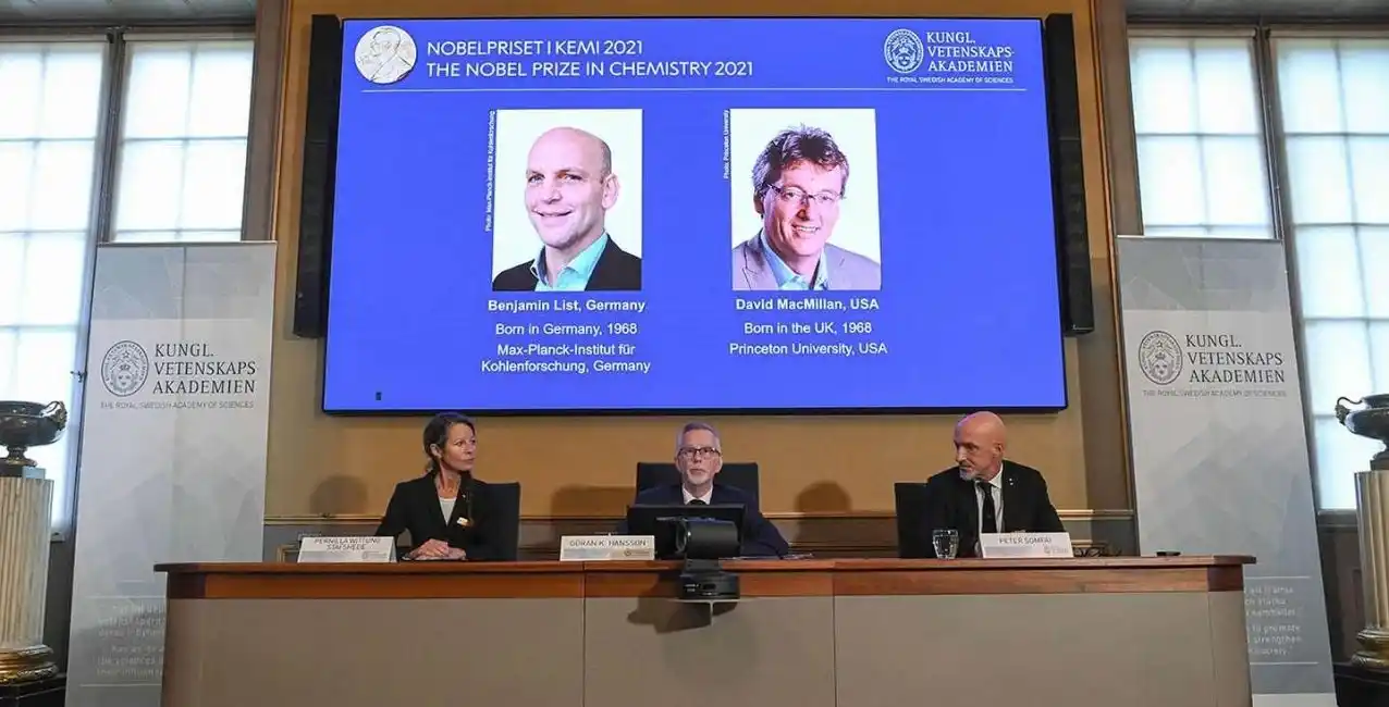 El Premio Nobel de Química es para David McMillan y Benjamin List