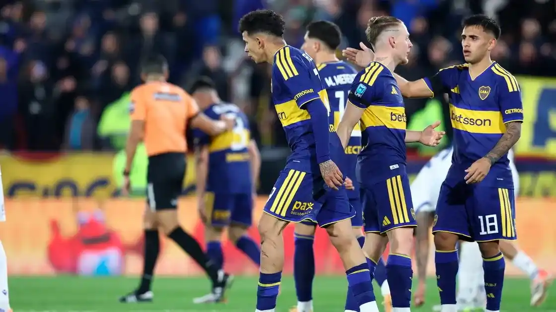Boca reaccionó a tiempo y rescato un empate ante Vélez en el Tomás Adolfo Ducó