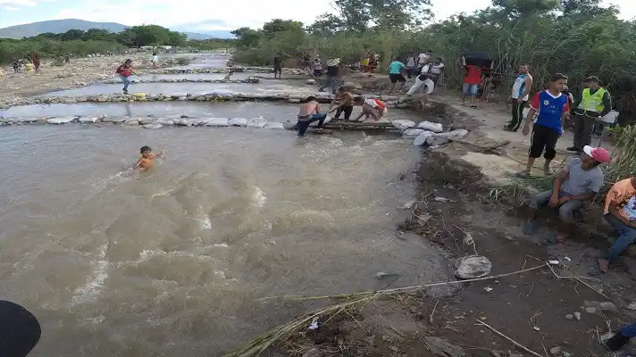 EL DRAMA DE LA MIGRACIÓN venezolana llega a 5.5 millones desperdigados por el mundo