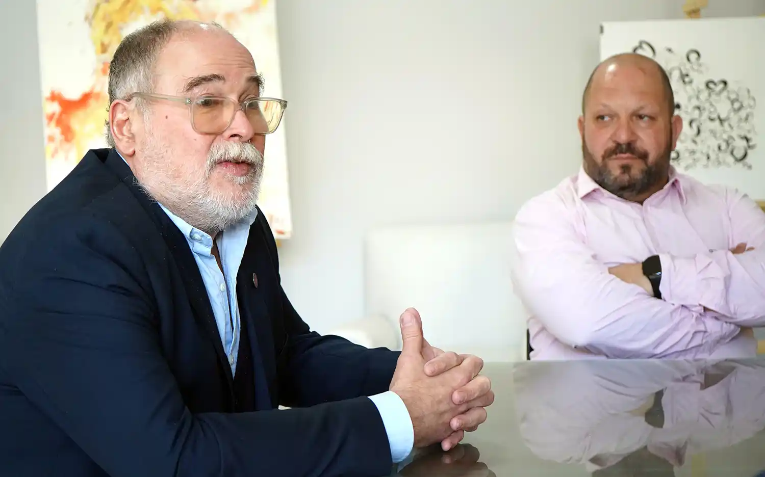 Apertura. El Dr. Lorenzo junto a Carlos Larrarte, titular del Colegio de Magistrados local
