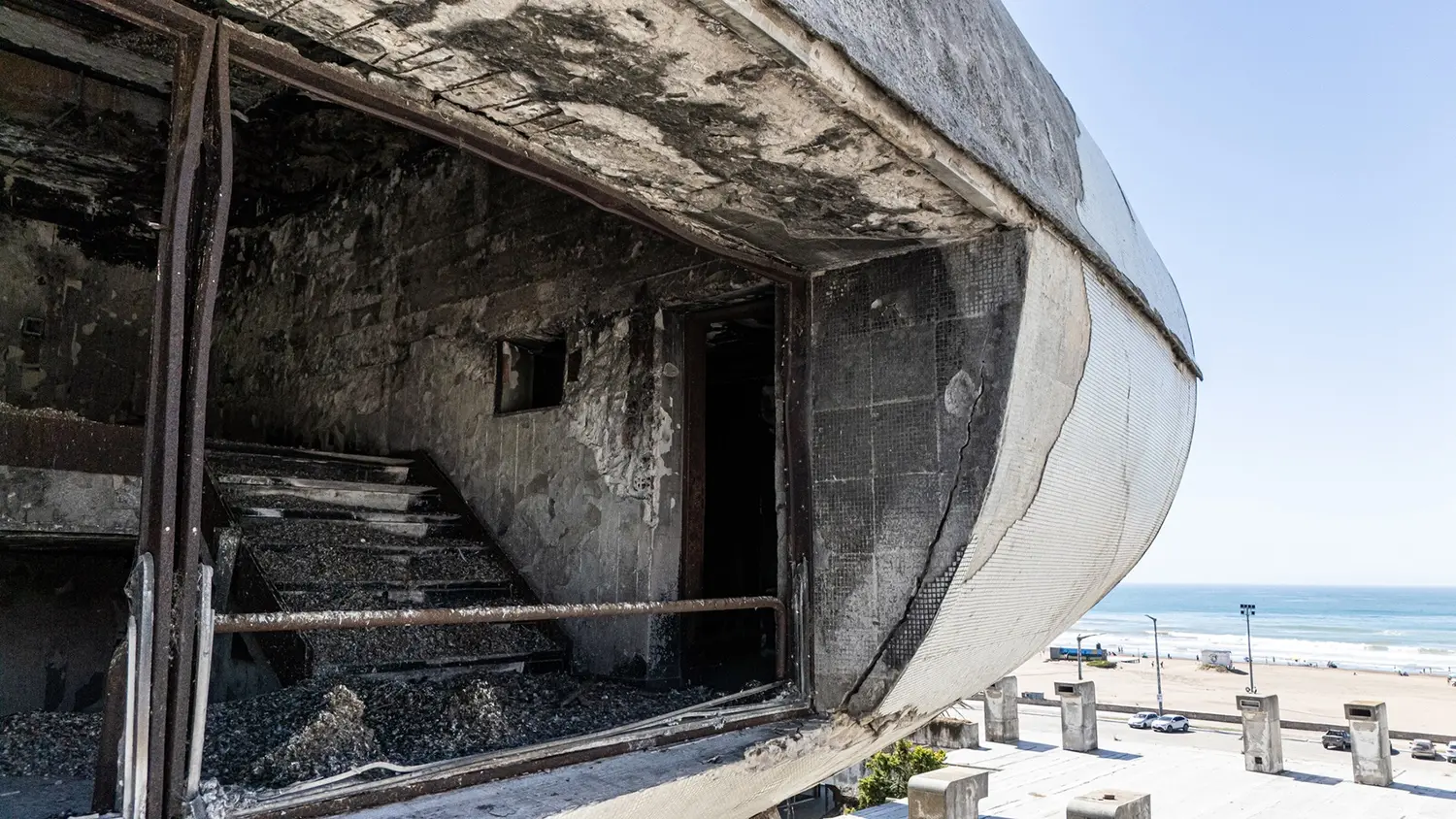 Ecos Diarios recorrió las ruinas del Casino en medio del debate por su futuro
